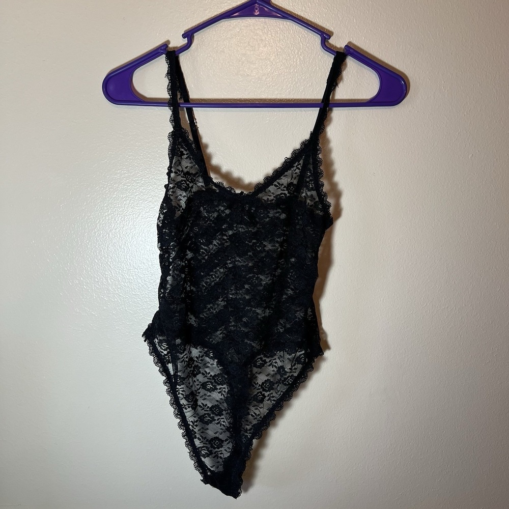 Tiger Mist Intimates Black Sheer Floral Lace Bodysuit Size Large High Cut